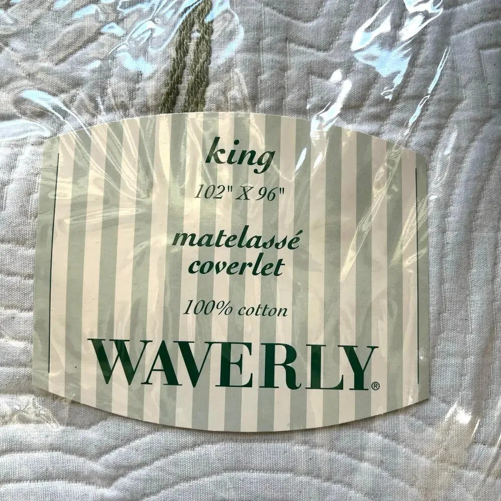 Waverly matelasse quilted coverlet with embroidered palm trees